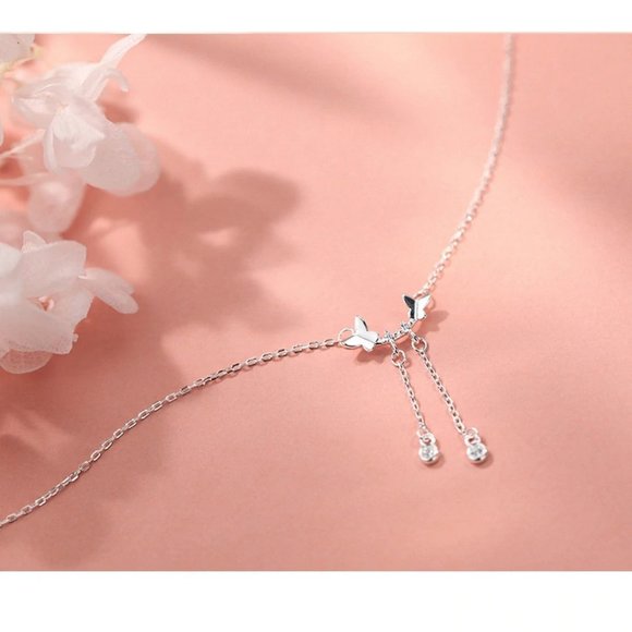 NEW 925 Sterling Silver Diamond Butterfly Necklace - Picture 3 of 5